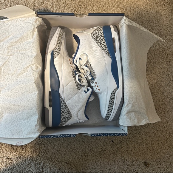 Air Jordan Retro 3 “Wizards” - Picture 13 of 14